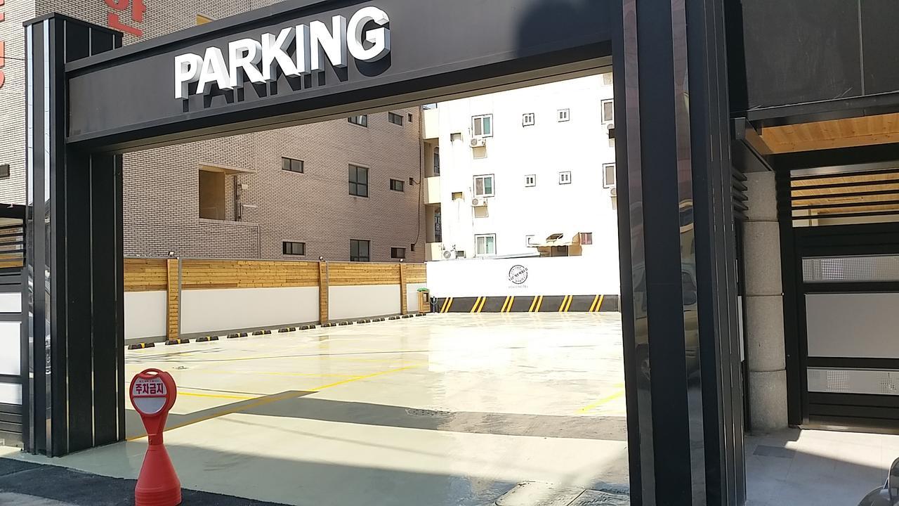 Vovo Hotel Seosan Экстерьер фото