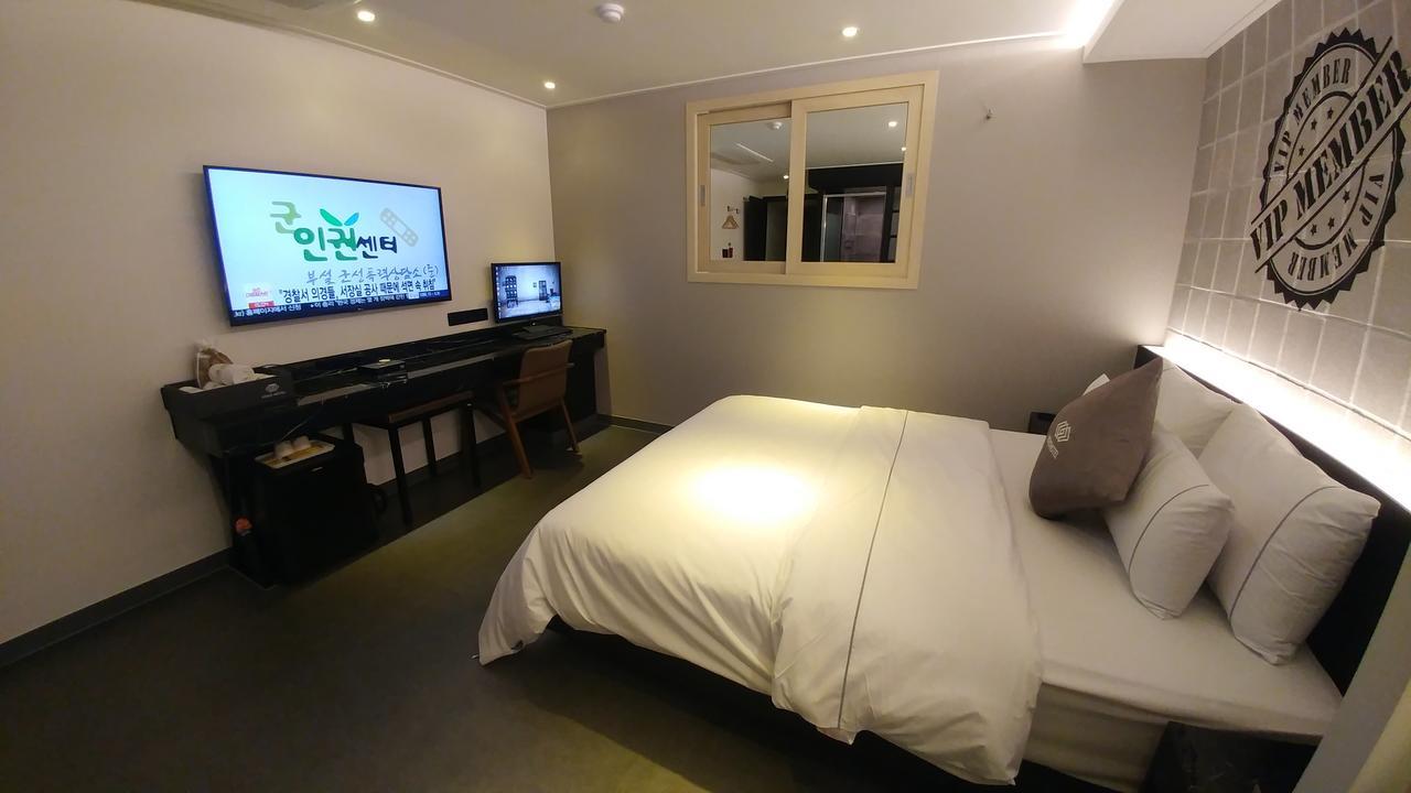 Vovo Hotel Seosan Экстерьер фото